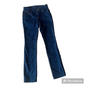 Women’s Wrangler Q-Baby No Gap Waistband Jeans size 5/6 x 36